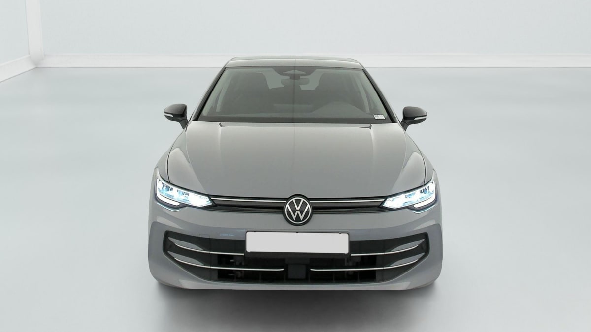 Volkswagen GOLF 8 - Image 2