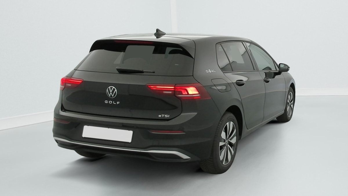 Volkswagen GOLF 8 - Image 7