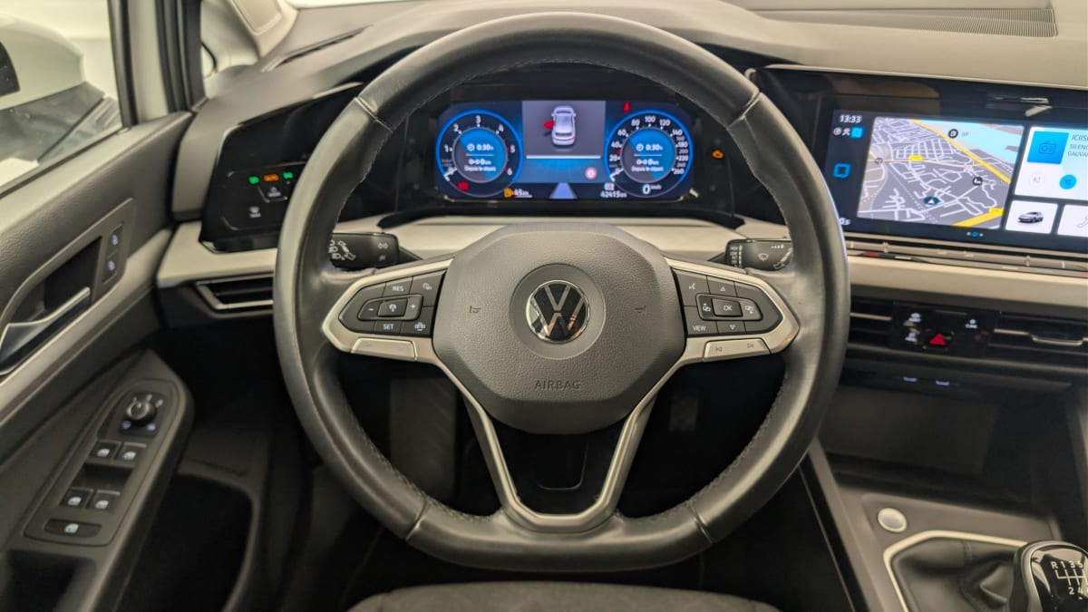 Volkswagen GOLF 8 - Image 14