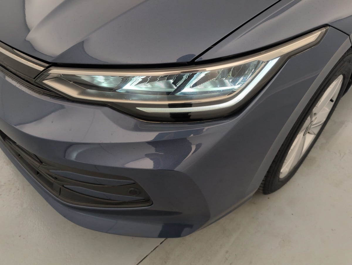 Volkswagen GOLF 8 - Image 22