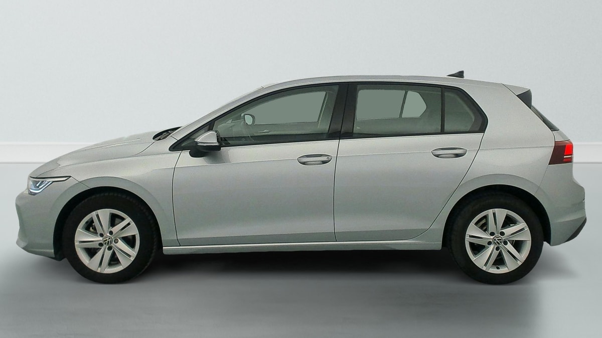 Volkswagen GOLF 8 - Image 4