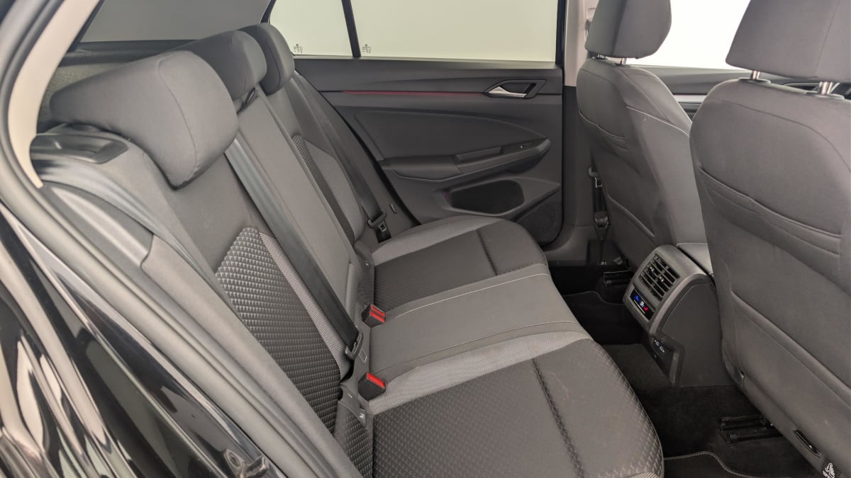 Volkswagen GOLF 8 - Image 10