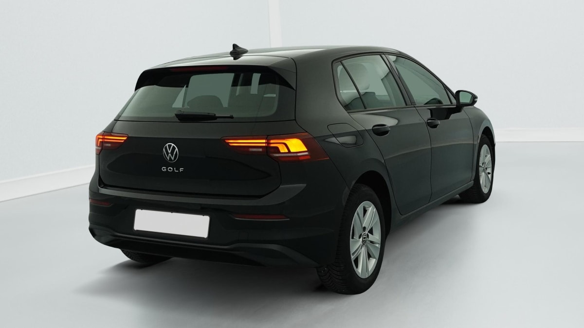 Volkswagen GOLF 8 - Image 7