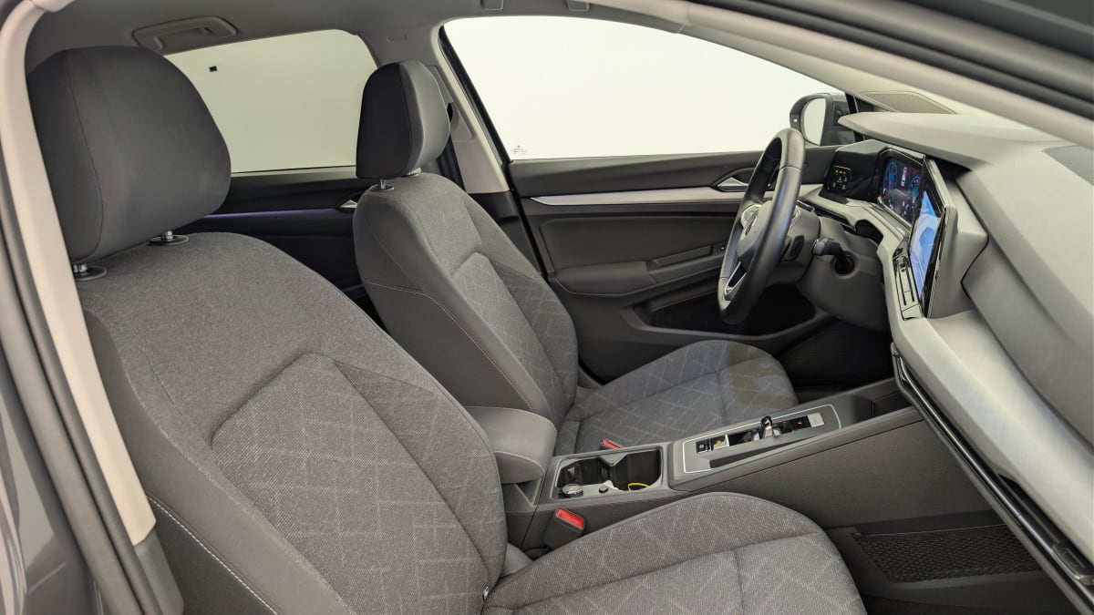 Volkswagen GOLF 8 - Image 9