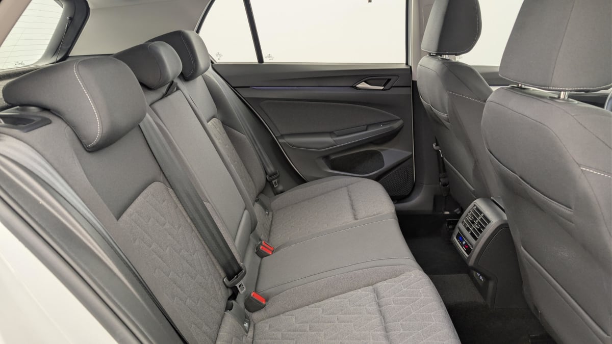 Volkswagen GOLF 8 - Image 10