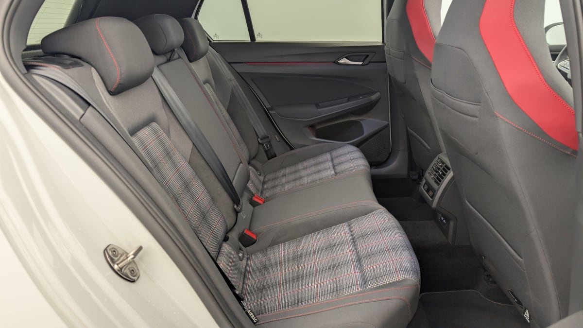 VOLKSWAGEN GOLF 2.0 TSI 245 DSG7 GTI