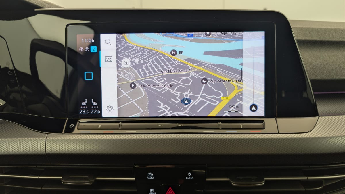 Volkswagen GOLF 8 - Image 18