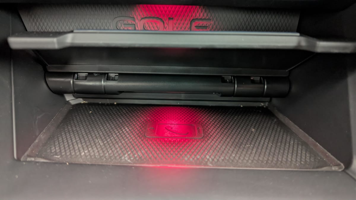Volkswagen GOLF 8 - Image 19