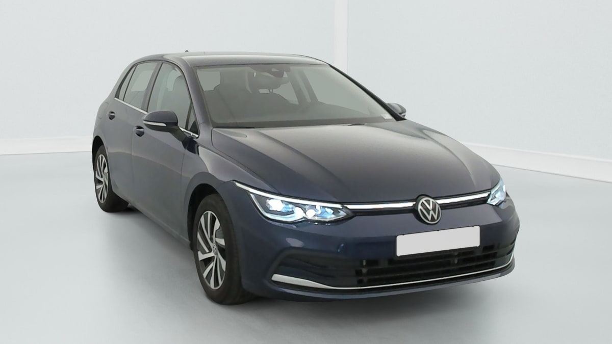 Volkswagen GOLF 8