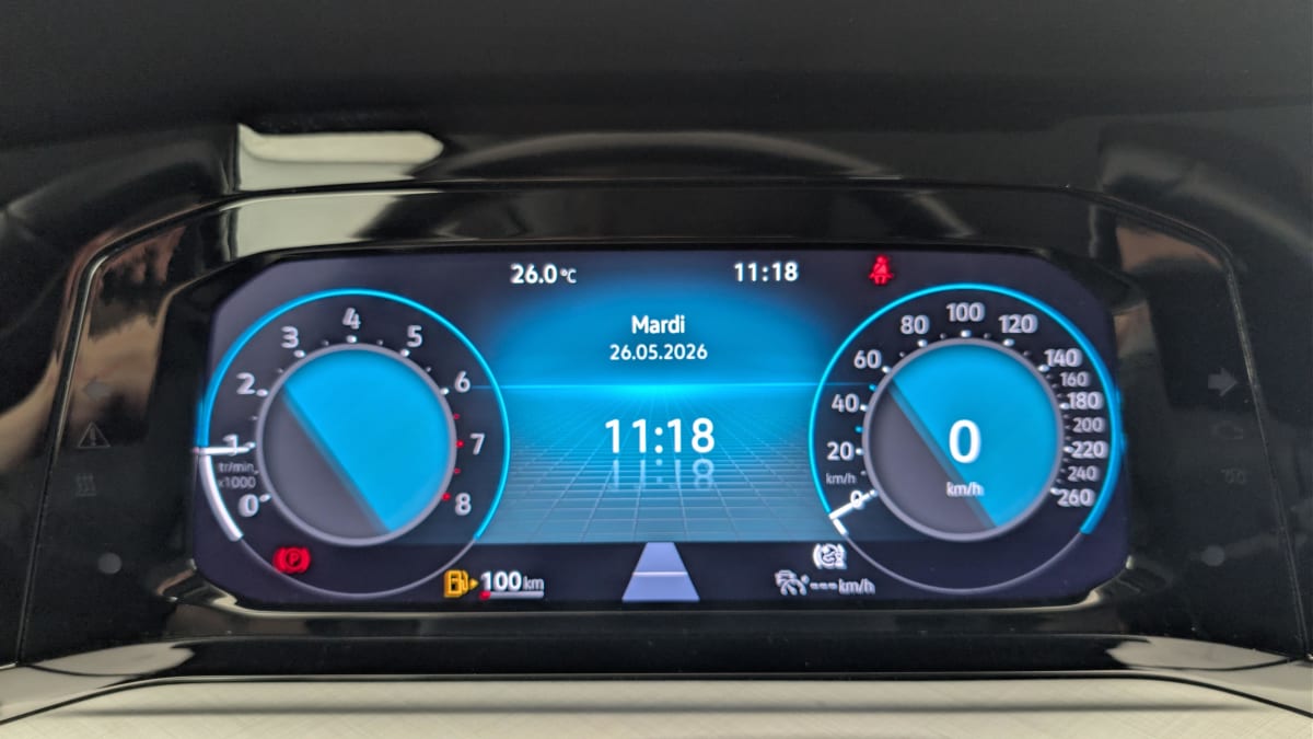 Volkswagen GOLF 8 - Image 22