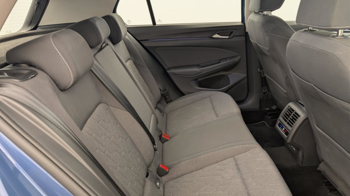 Volkswagen GOLF 8 - Image 10