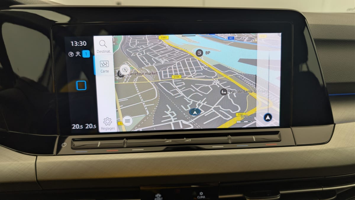 Volkswagen GOLF 8 - Image 18