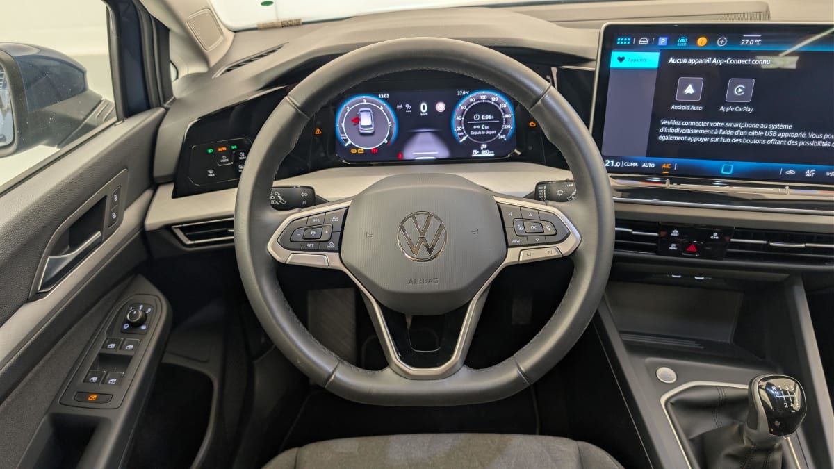 Volkswagen GOLF 8 - Image 14