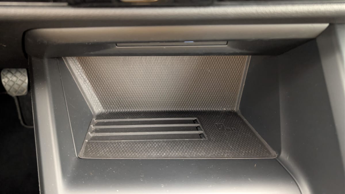 Volkswagen GOLF 8 - Image 20