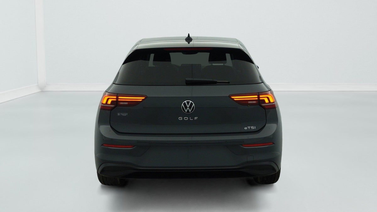 VOLKSWAGEN GOLF 1.5 ETSI EVO2 150 DSG7 LIFE PLUS