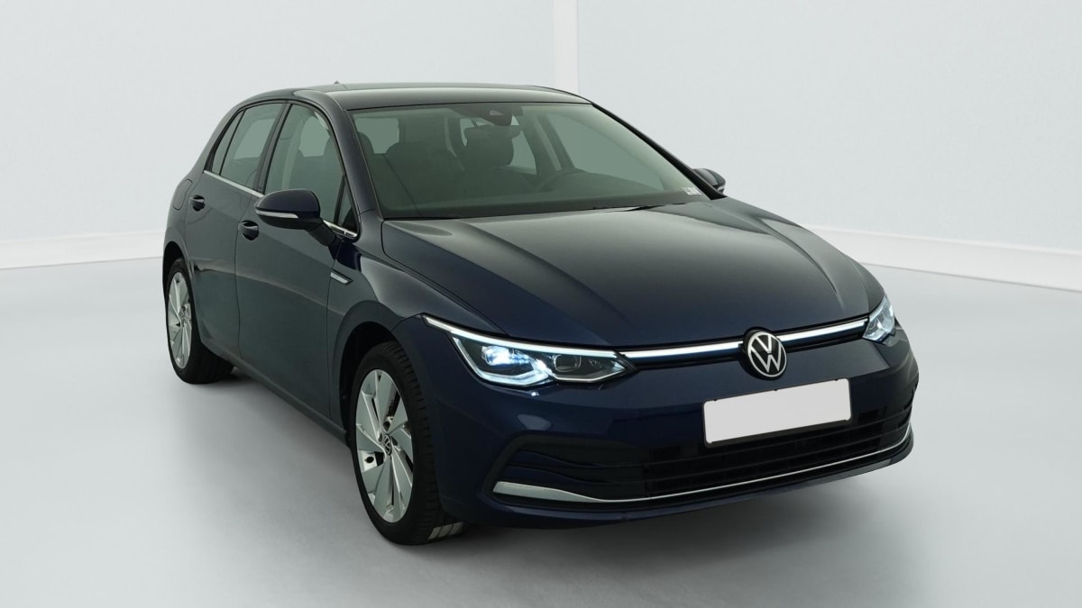 Volkswagen GOLF 8