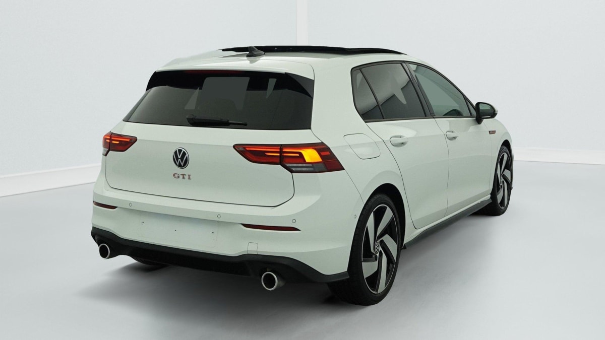 VOLKSWAGEN GOLF 2.0 TSI 245 DSG7 GTI