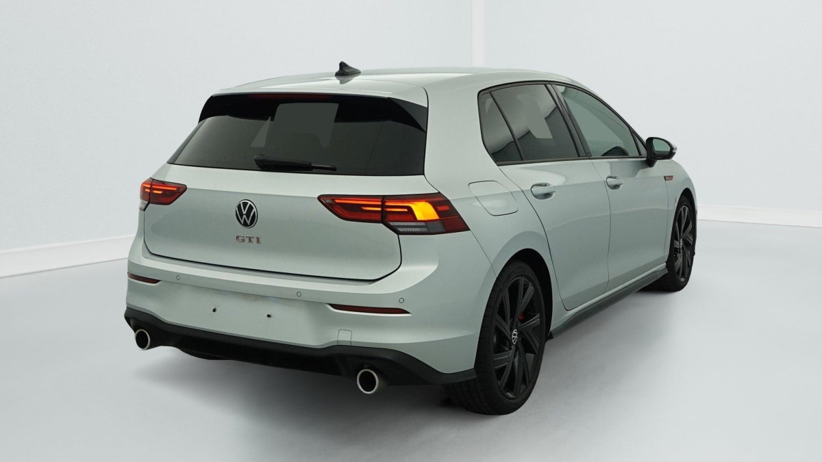 VOLKSWAGEN GOLF 2.0 TSI 245 DSG7 GTI