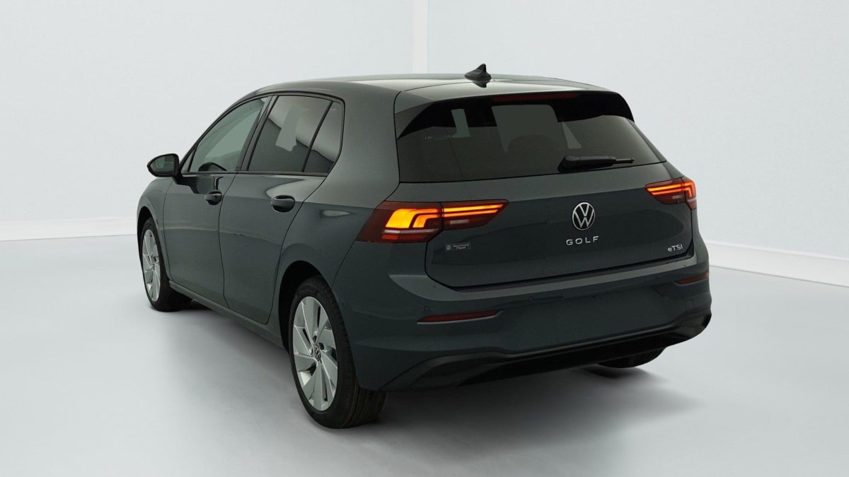 VOLKSWAGEN GOLF 1.5 ETSI EVO2 150 DSG7 LIFE PLUS