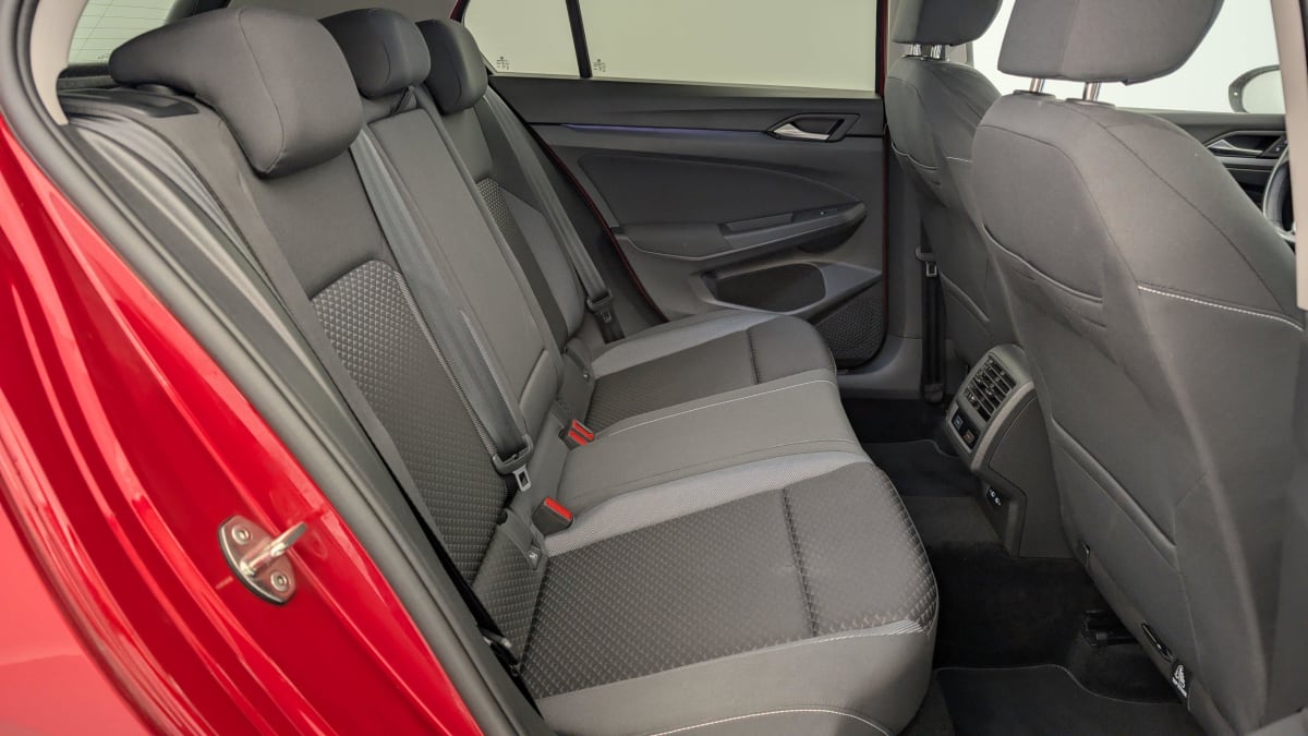 VOLKSWAGEN GOLF 1.0 TSI OPF 110 ACTIVE