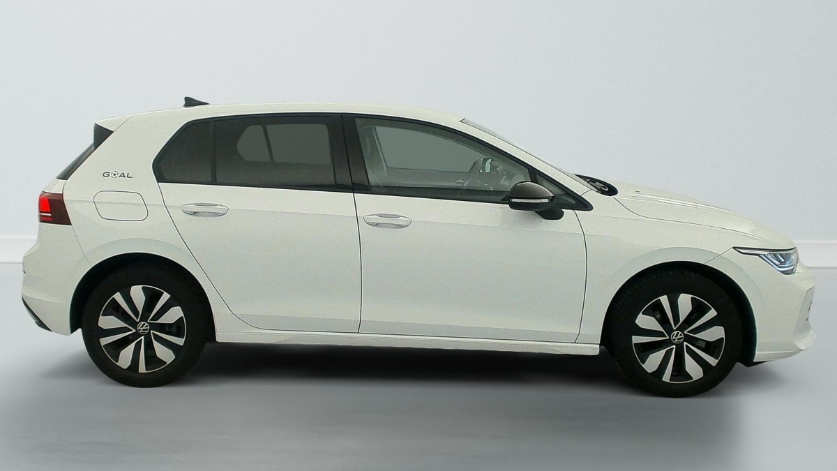 Volkswagen GOLF 8 - Image 8