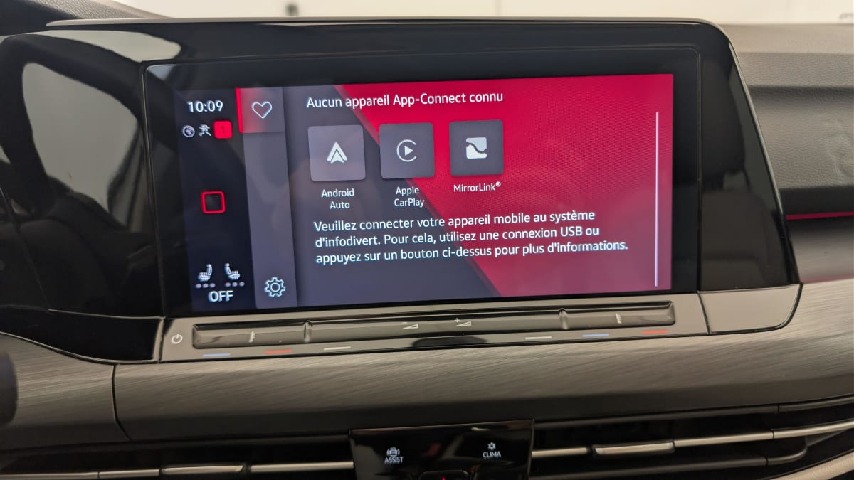 Volkswagen GOLF 8 - Image 17