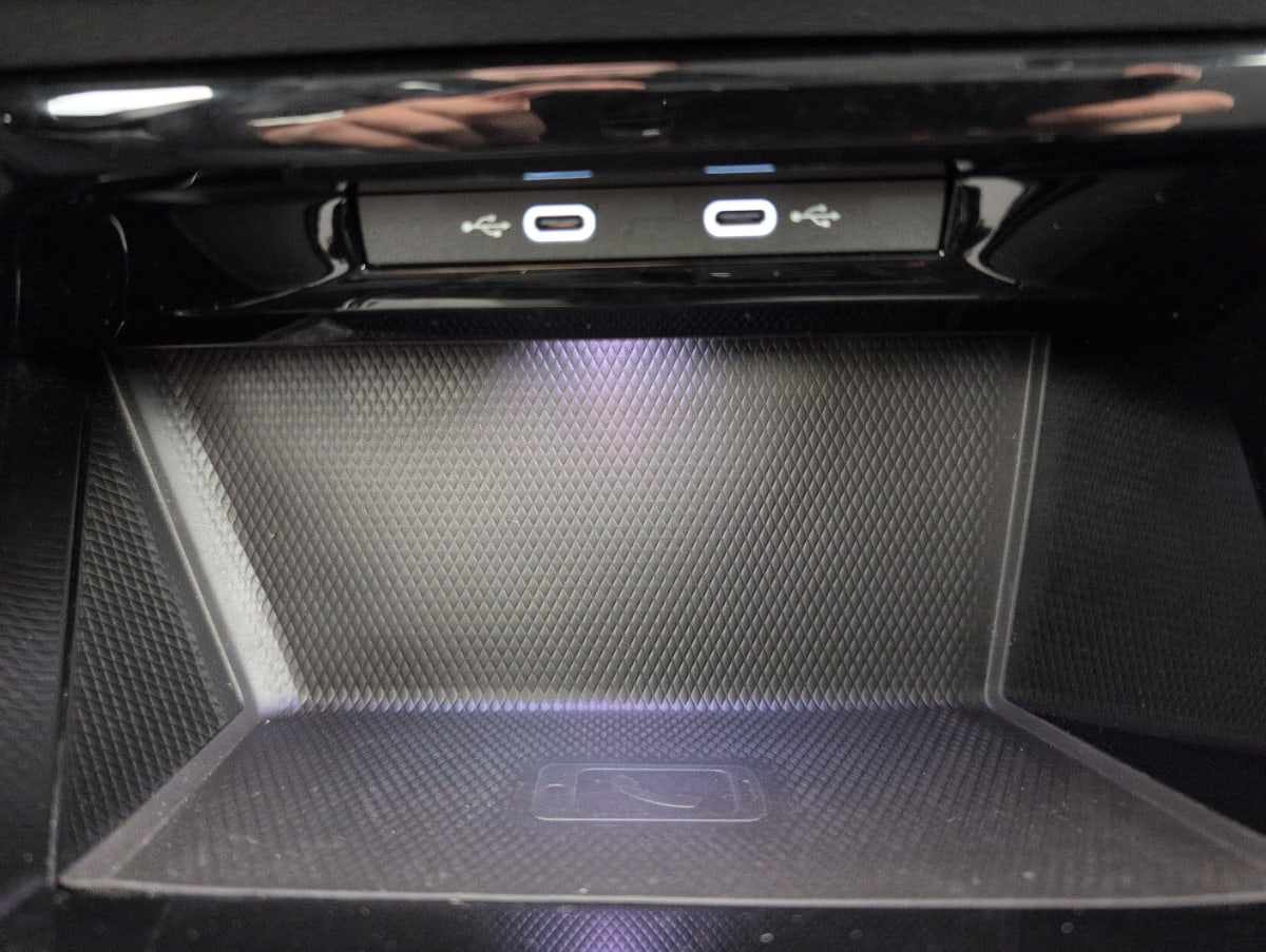 Volkswagen GOLF 8 - Image 18