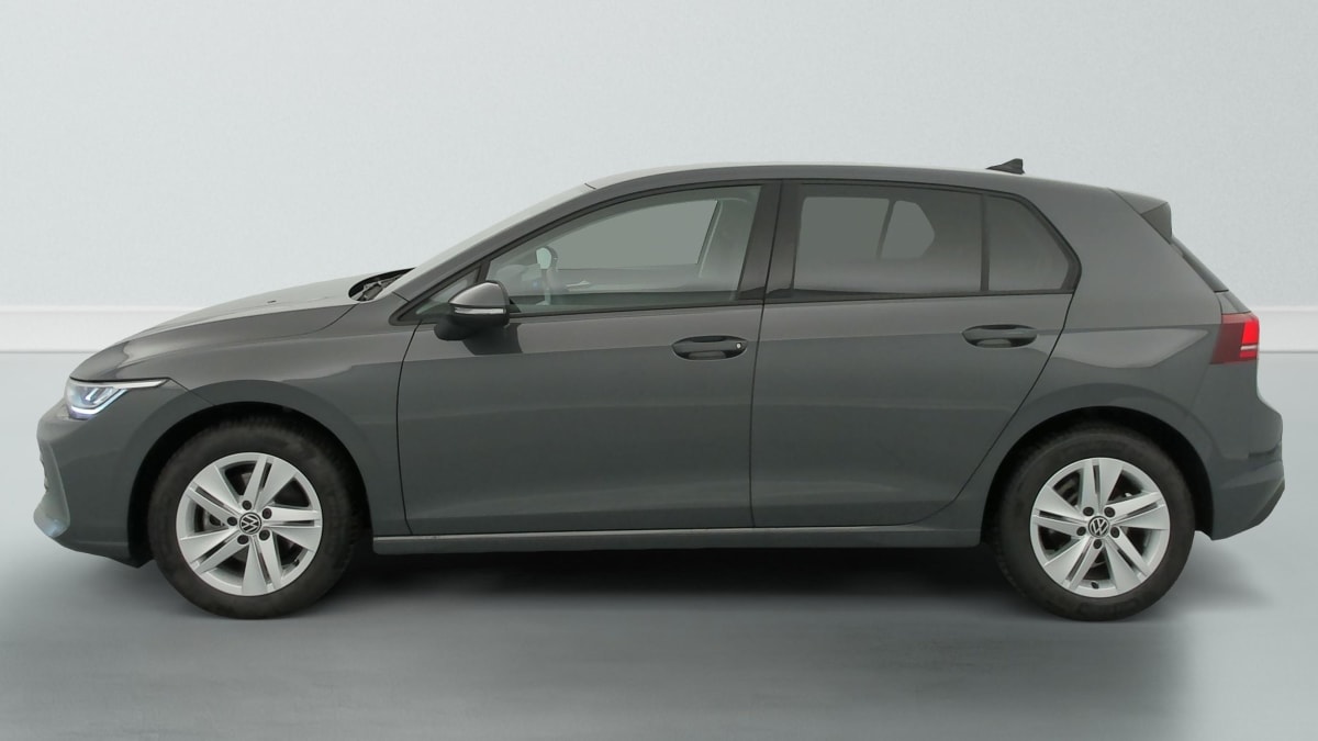 Volkswagen GOLF 8 - Image 4