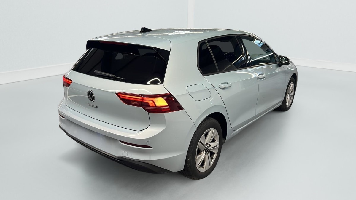 Volkswagen GOLF 8 - Image 7