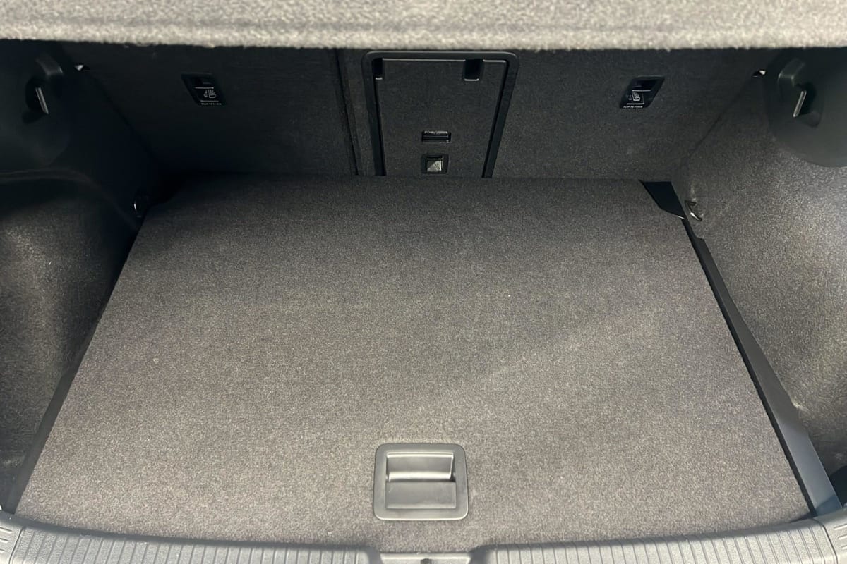 Volkswagen GOLF 8 - Image 11