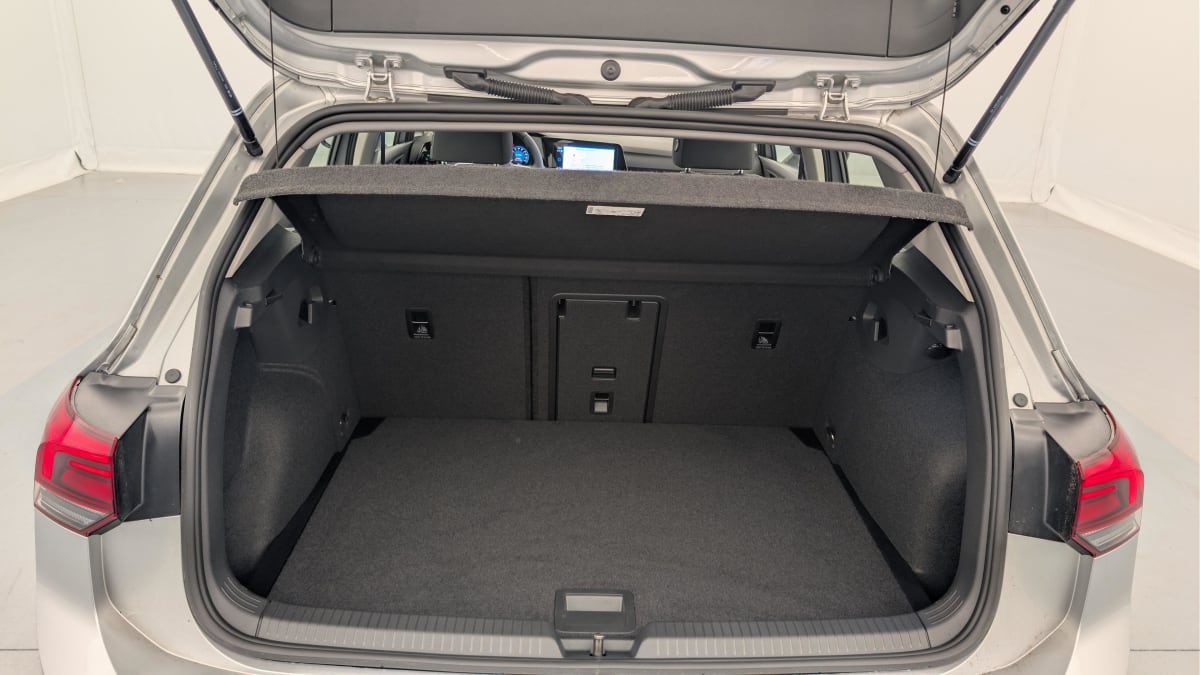 Volkswagen GOLF 8 - Image 11