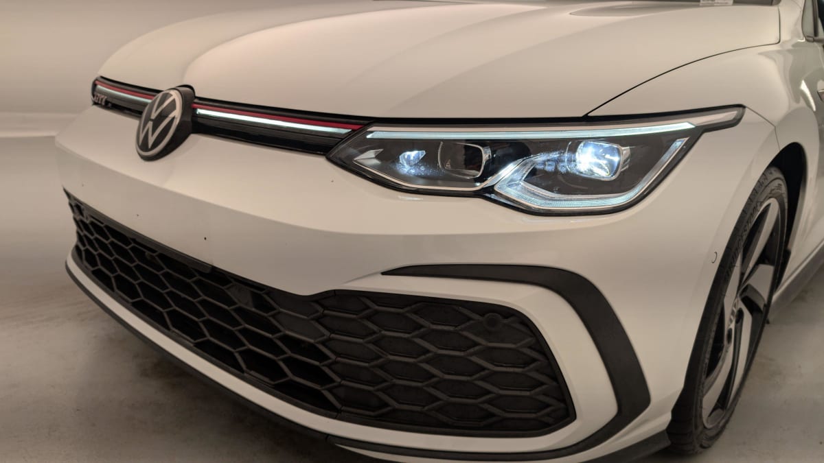 Volkswagen GOLF 8 - Image 21