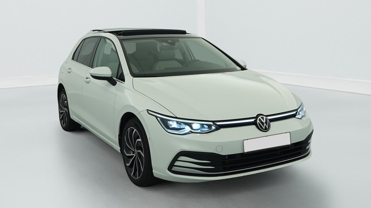 Volkswagen GOLF 8