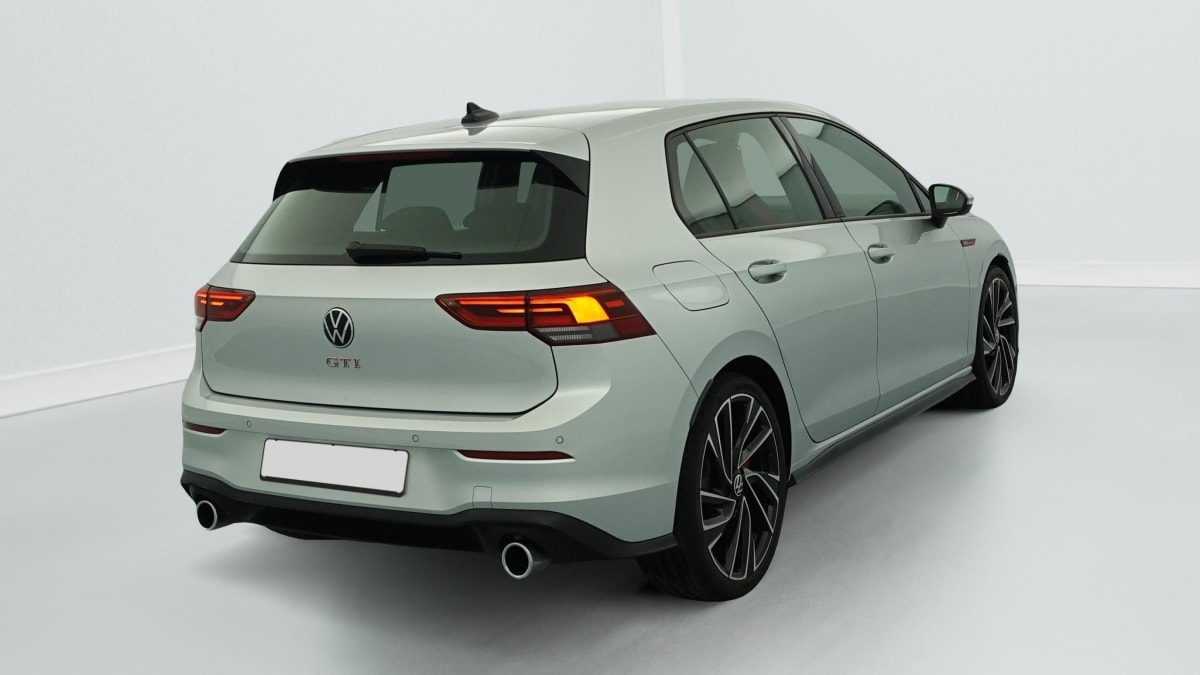 Volkswagen GOLF 8 - Image 7