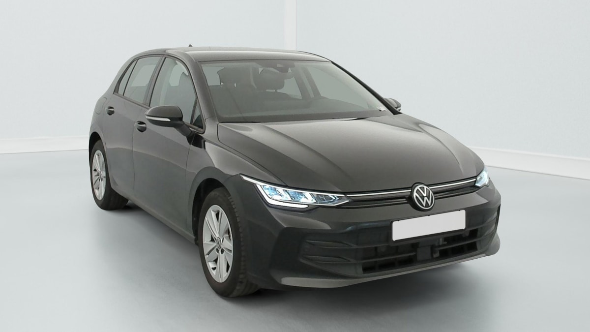 Volkswagen GOLF 8
