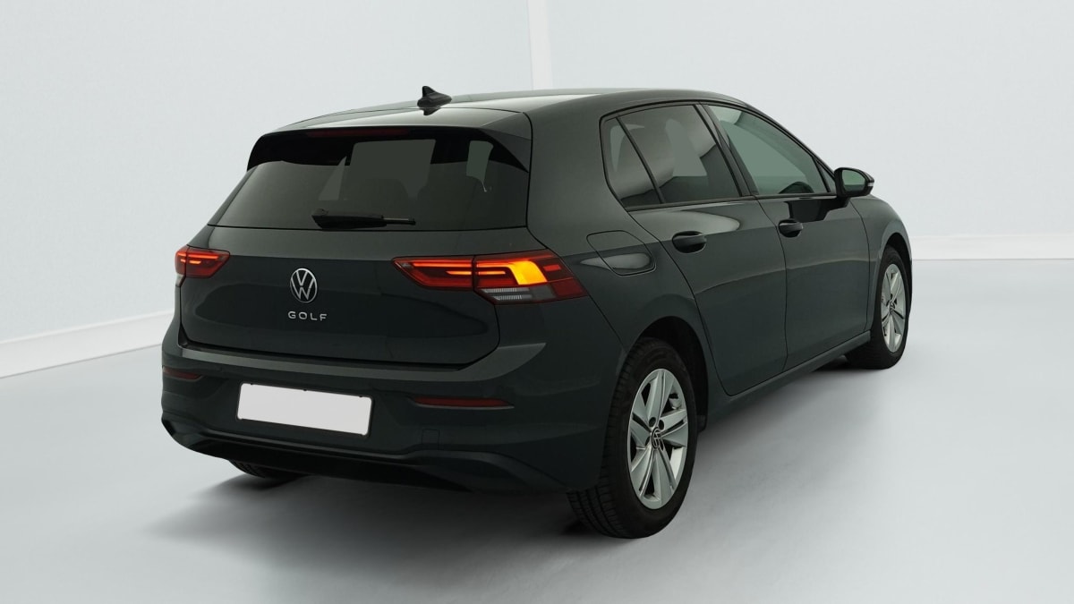 Volkswagen GOLF 8 - Image 7