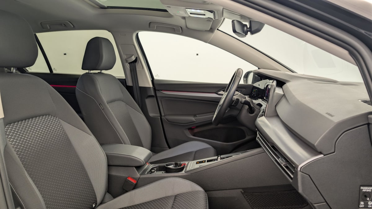 Volkswagen GOLF 8 - Image 9
