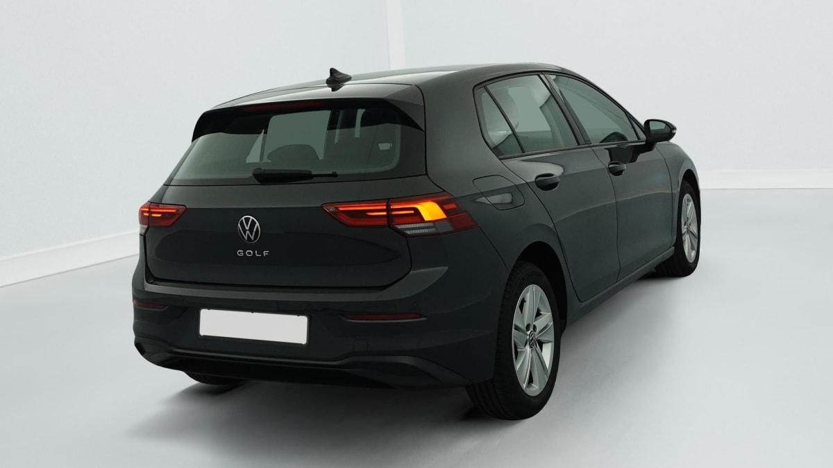 Volkswagen GOLF 8 - Image 7