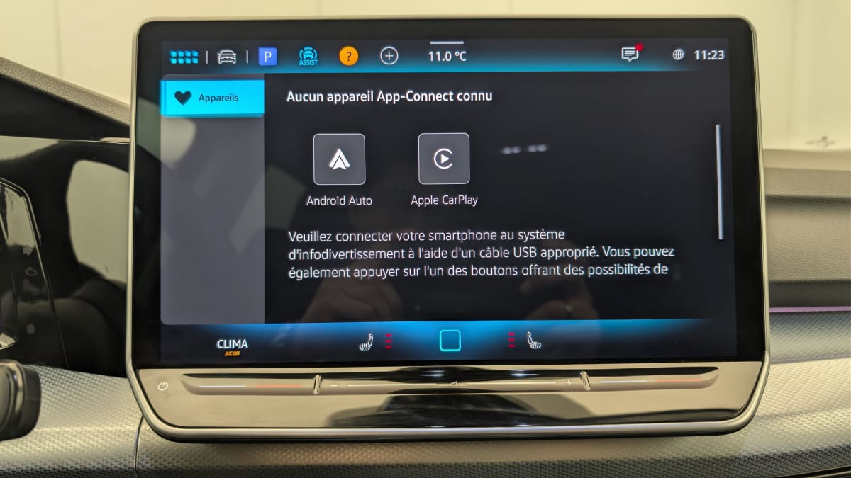 Volkswagen GOLF 8 - Image 17