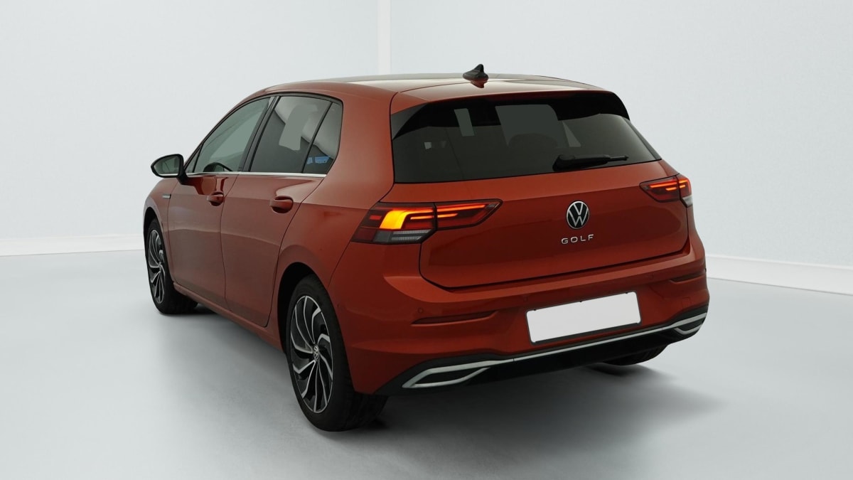 Volkswagen GOLF 8 - Image 5