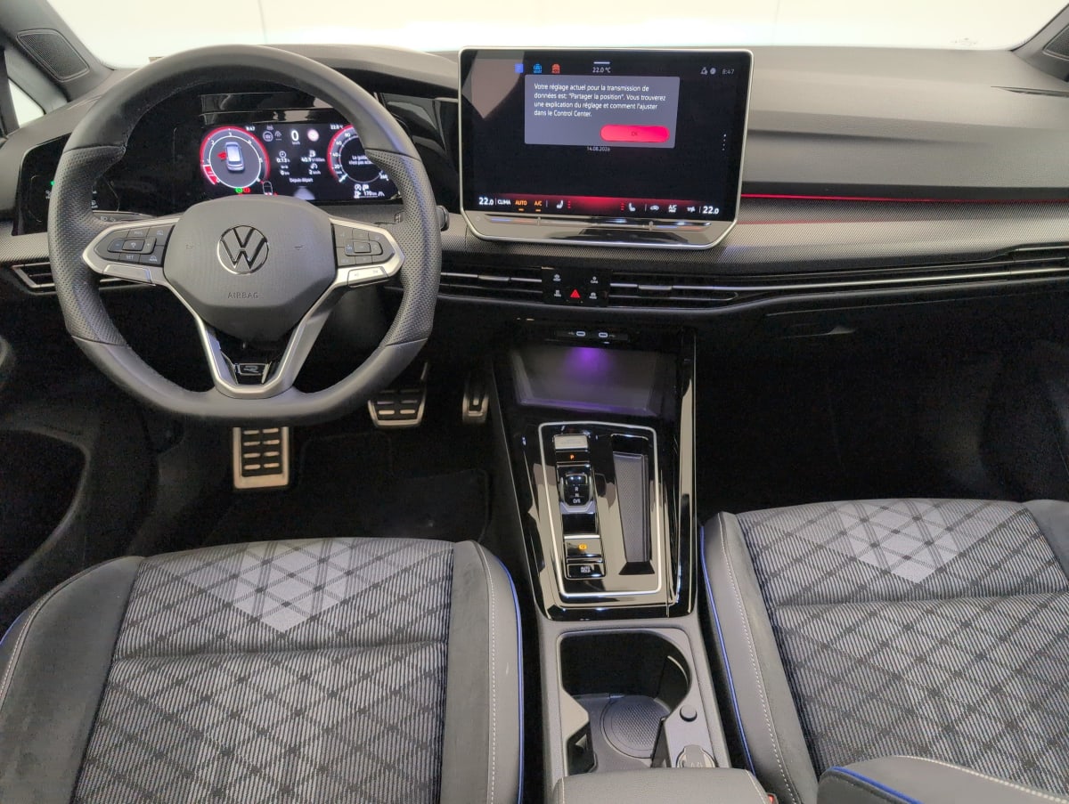 Volkswagen GOLF 8 - Image 13