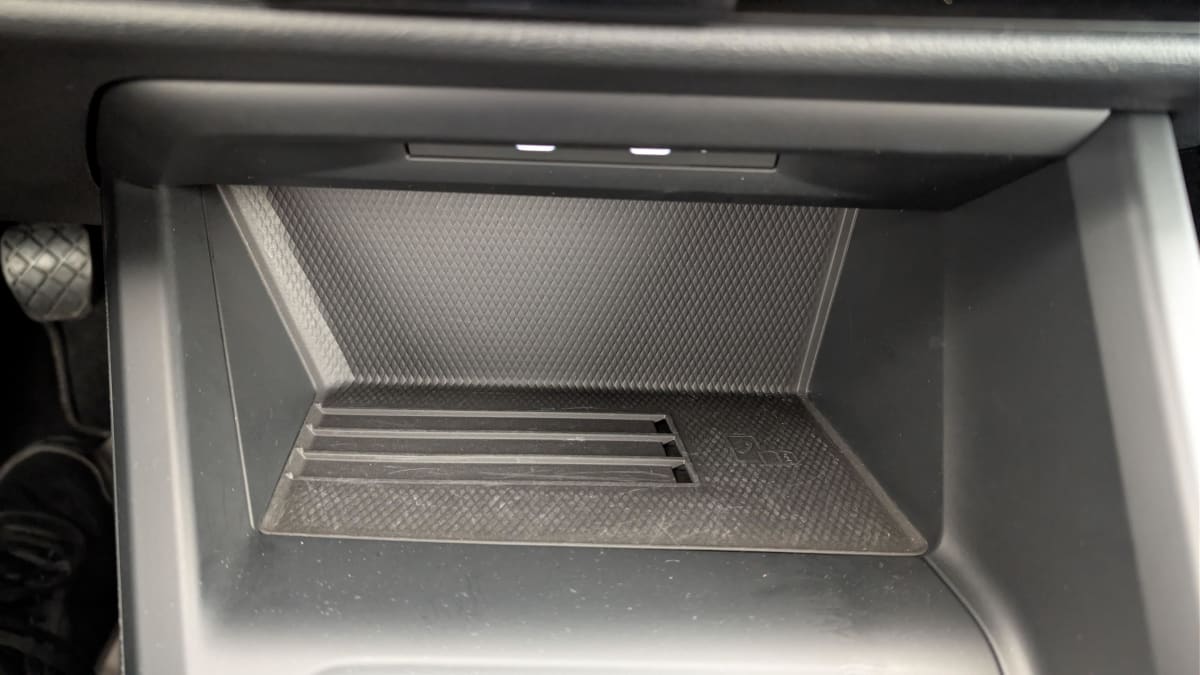 Volkswagen GOLF 8 - Image 20