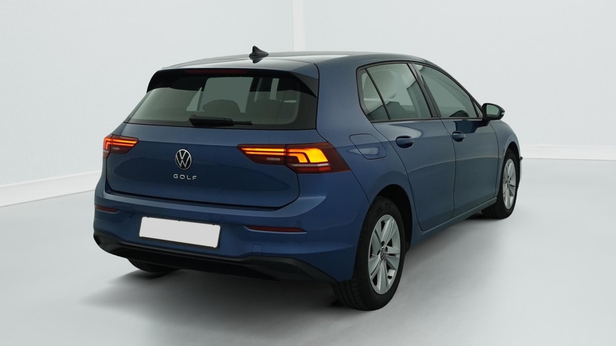 Volkswagen GOLF 8 - Image 7