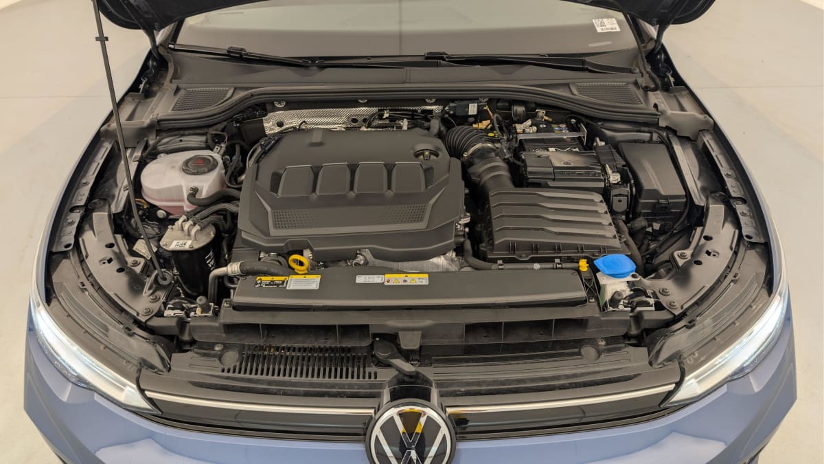 Volkswagen GOLF 8 - Image 21