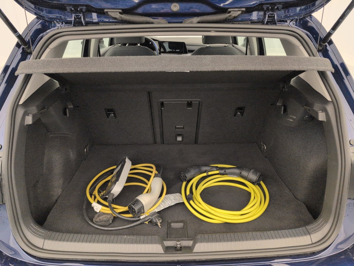 Volkswagen GOLF 8 - Image 11