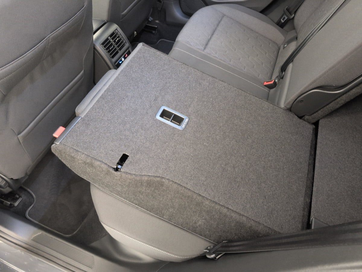 Volkswagen GOLF 8 - Image 12