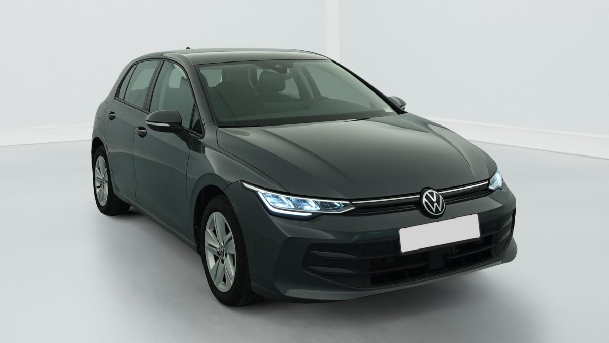 Volkswagen GOLF 8