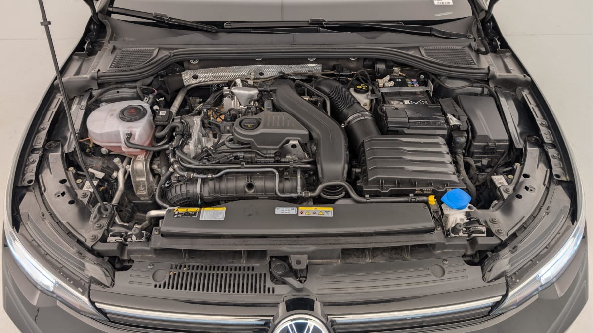 Volkswagen GOLF 8 - Image 21