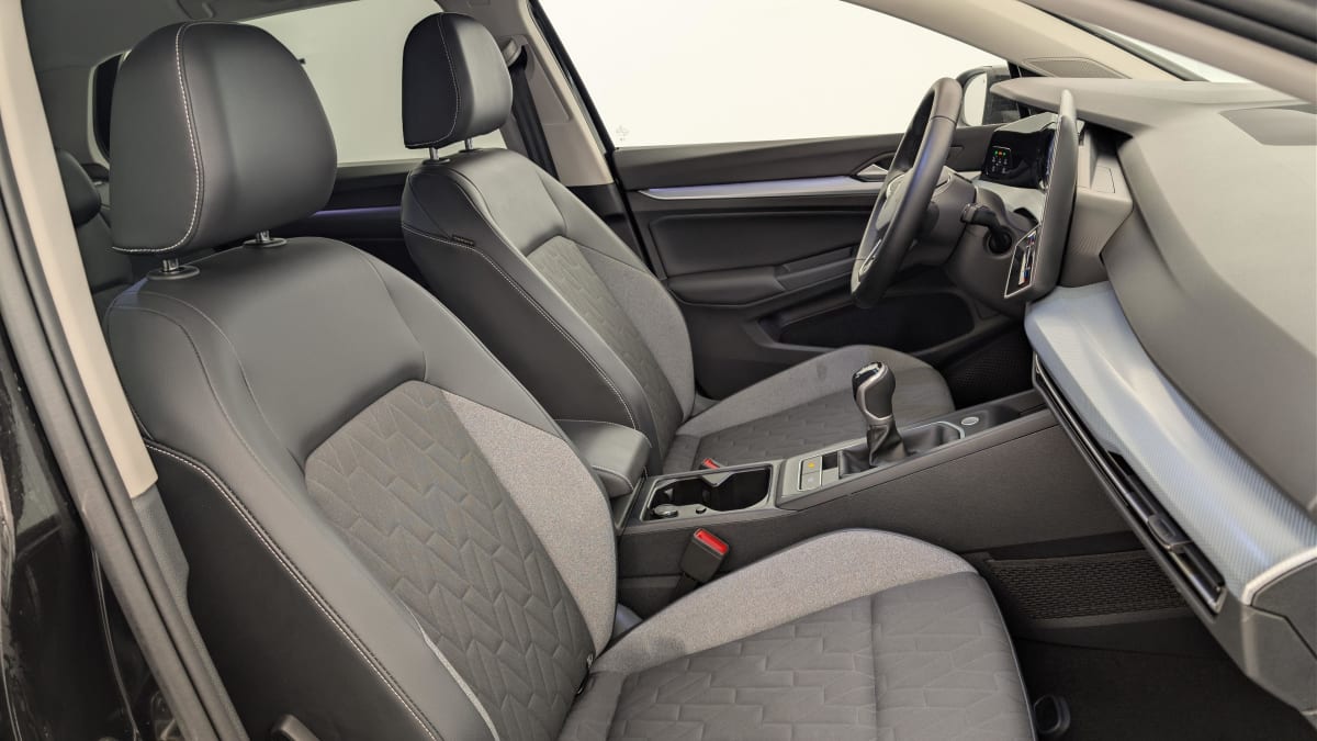 Volkswagen GOLF 8 - Image 9