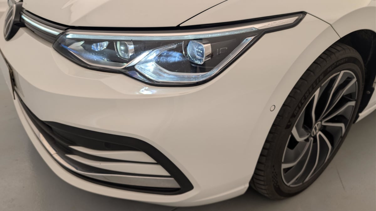 Volkswagen GOLF 8 - Image 26